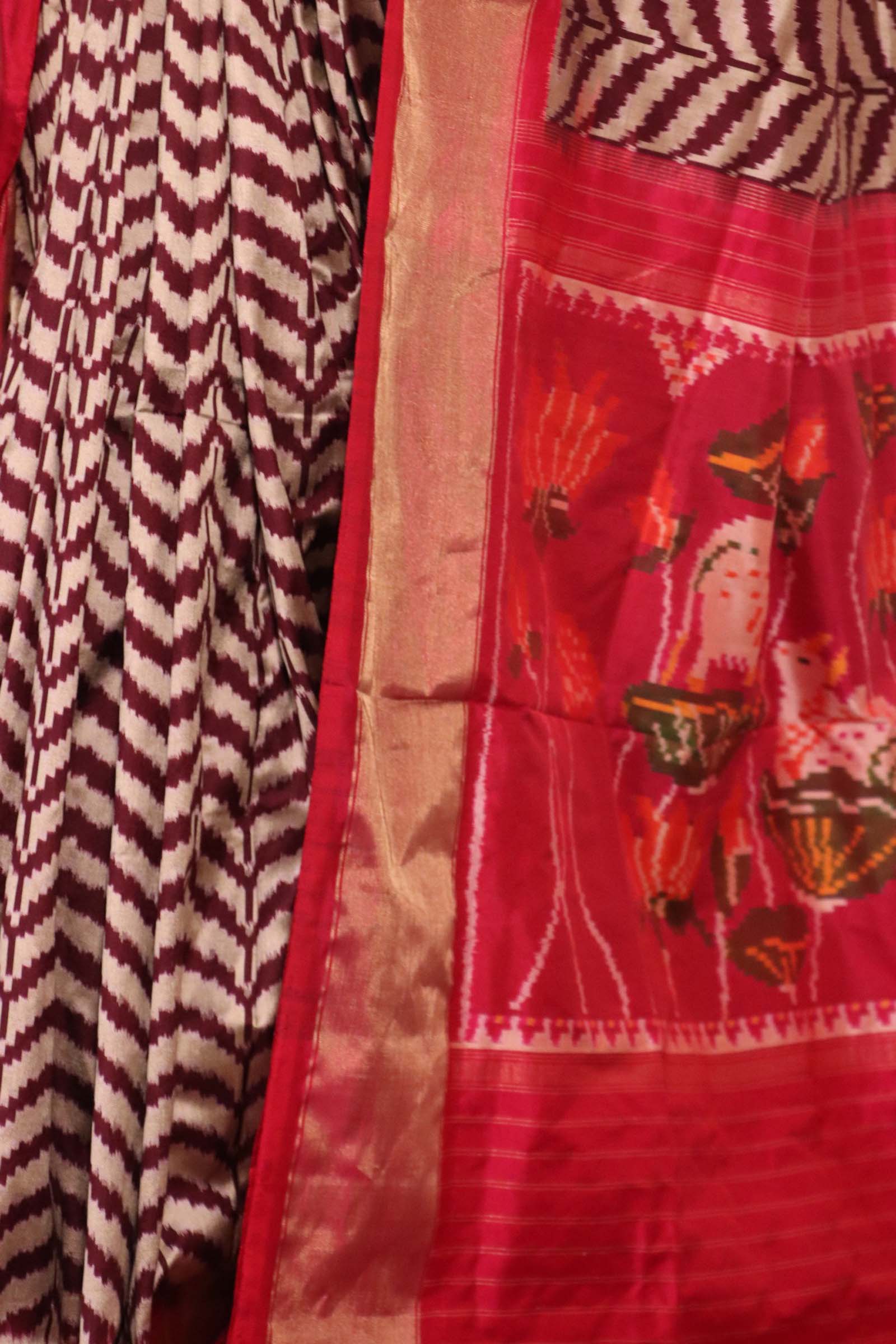 Pure Handloom Patola Ikat Silk Saree AL211728